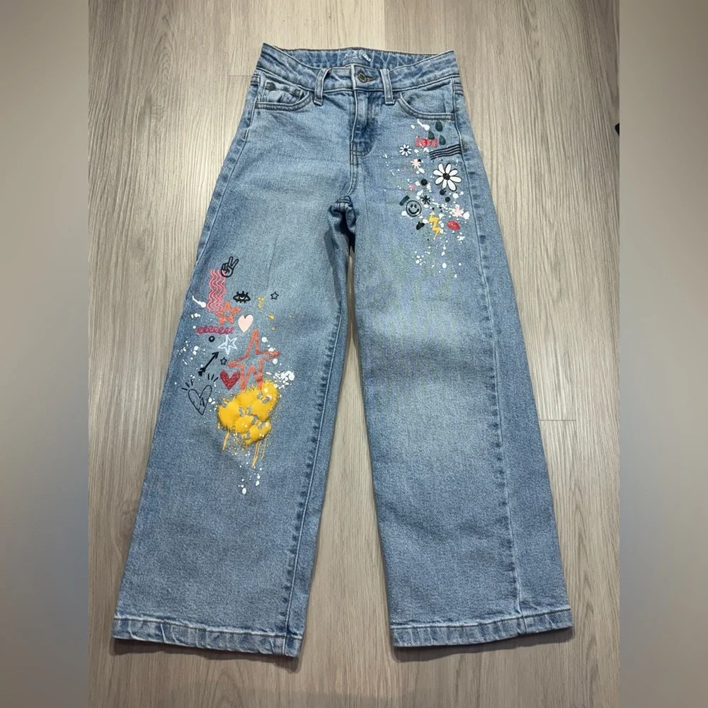 Old‎ Navy/Art Class Kids Blue and Light Blue Embroidered Jeans
